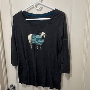 Columbia fluffy sheep shirt